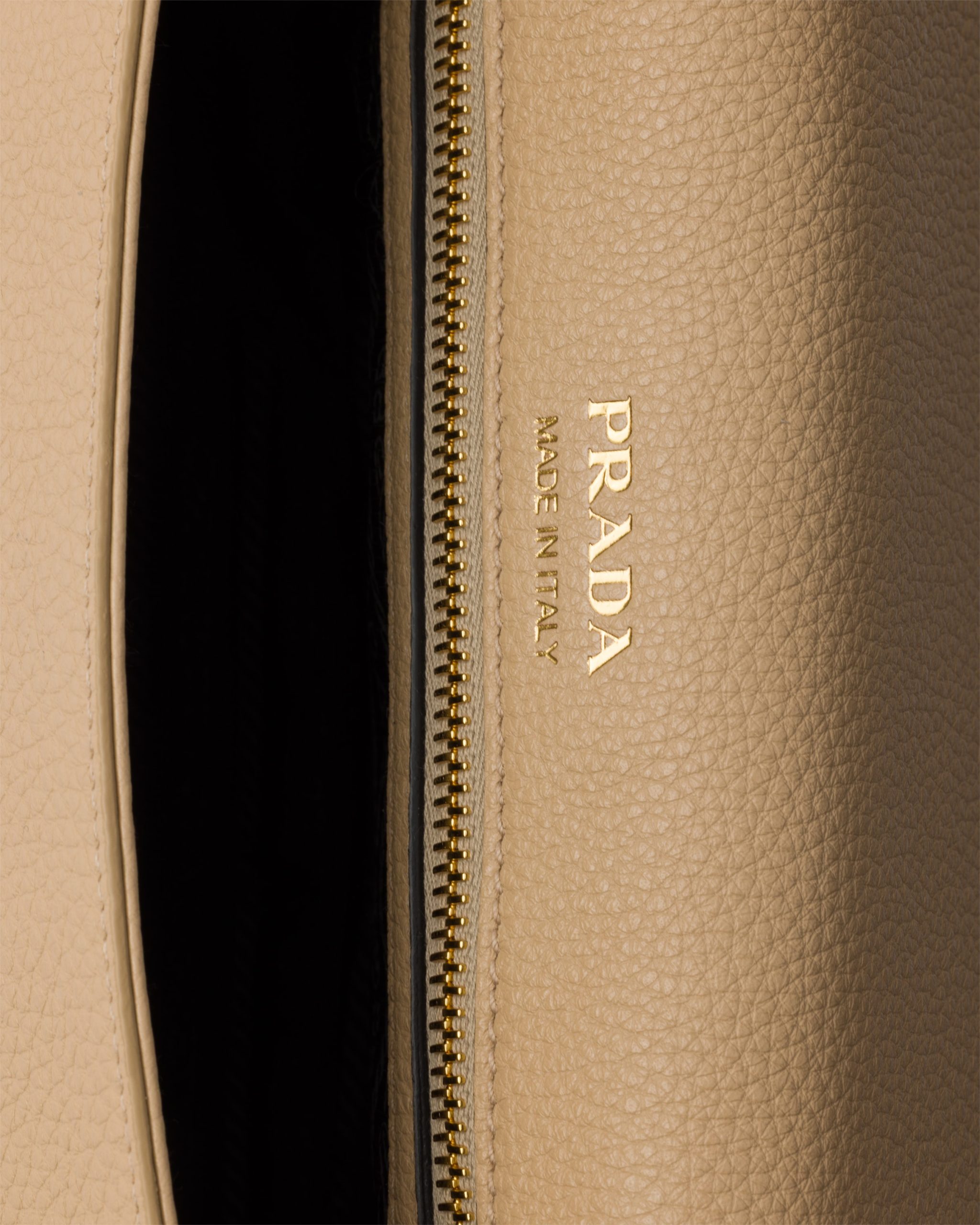 Prada Leather shoulder bag - Image 4